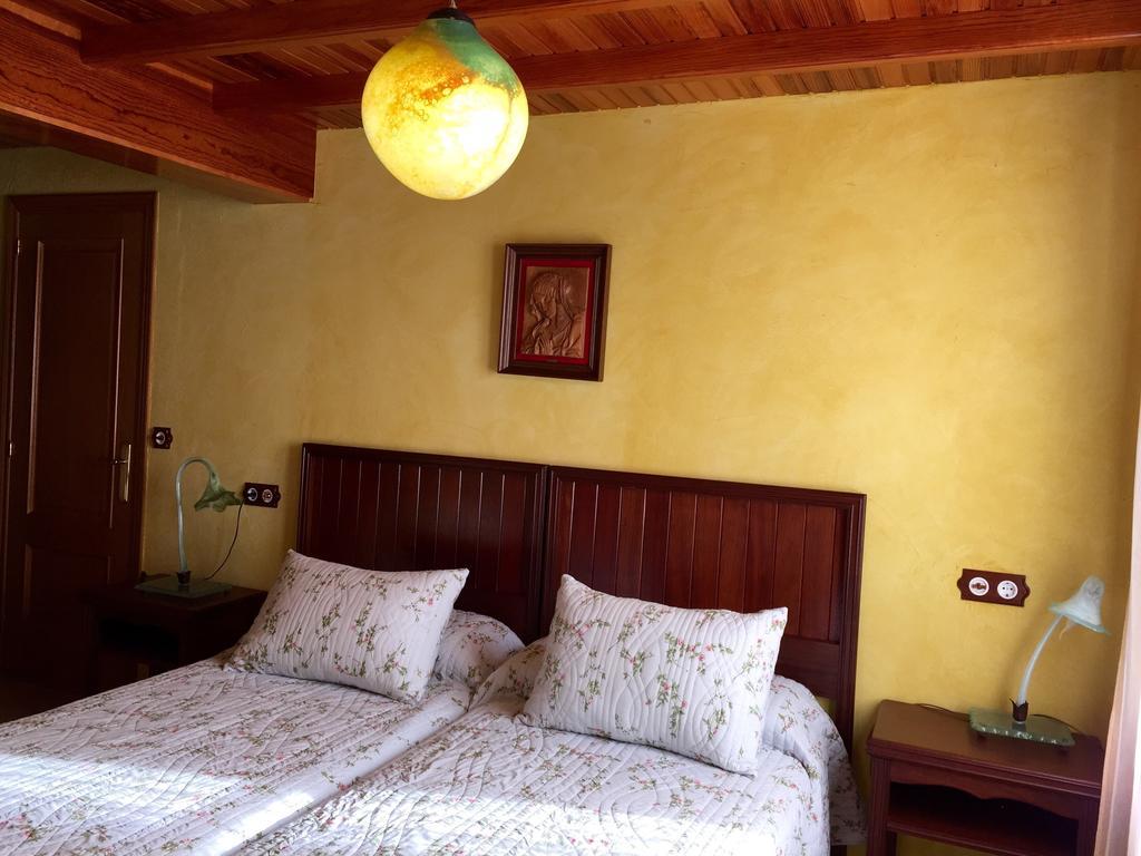 Apartamentos Rurales Casa Ron Coana Εξωτερικό φωτογραφία